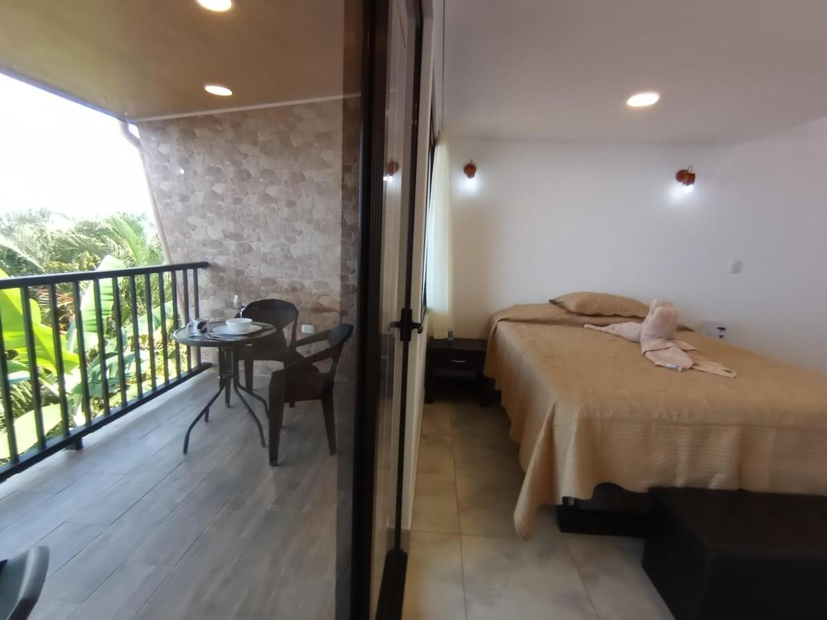 Tapirus Playa Apartment Drakes Bay Екстериор снимка