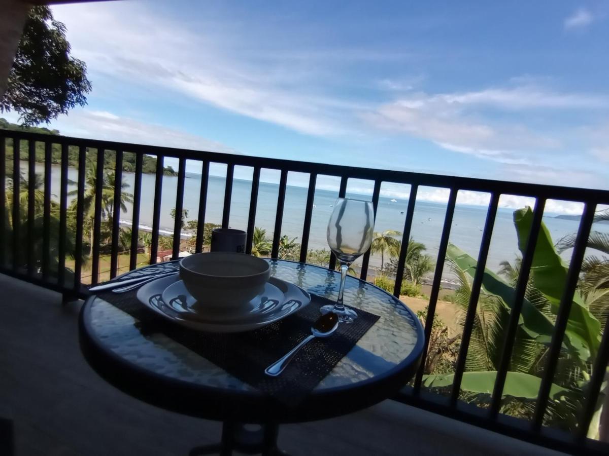 Tapirus Playa Apartment Drakes Bay Екстериор снимка